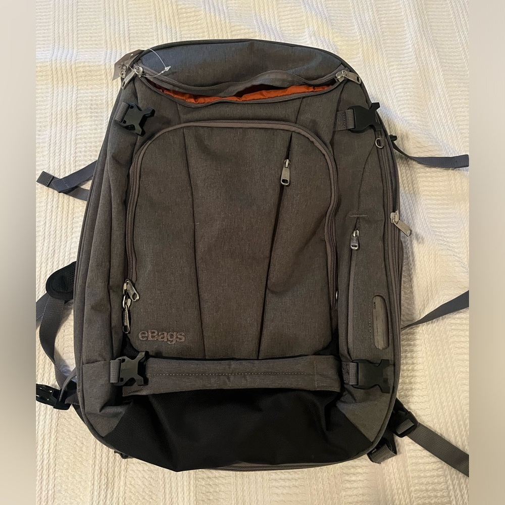 Ebags TLS Mother Lode Weekender Convertibile: NWT Gray